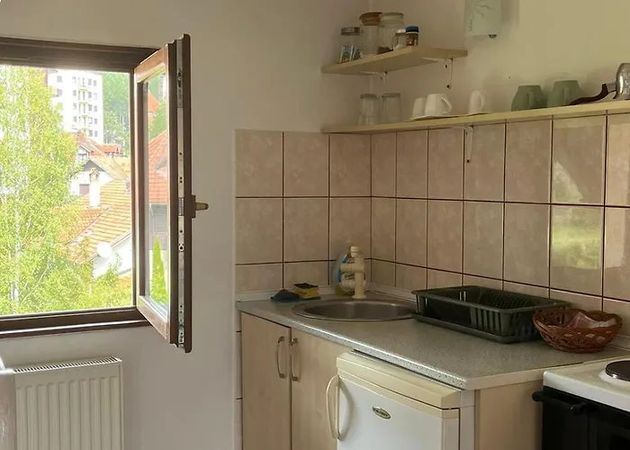 아파트 Nika 즐라티보